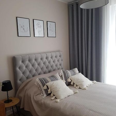 Apartament Old Town Wes Quality Suite Poznan Bagian luar foto