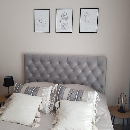 Apartament Old Town Wes Quality Suite Poznan Bagian luar foto
