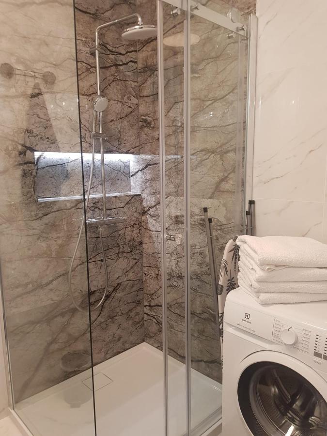 Apartament Old Town Wes Quality Suite Poznan Bagian luar foto