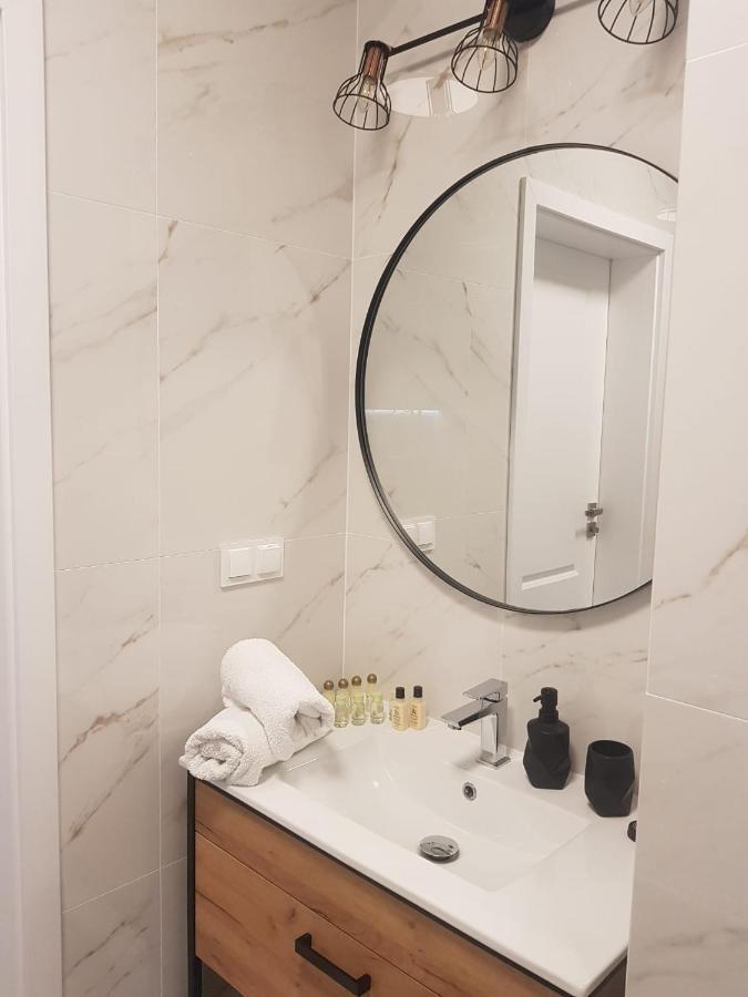 Apartament Old Town Wes Quality Suite Poznan Bagian luar foto